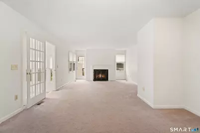 9 Silversmith Drive #9, Danbury, CT 06811 - Photo 4