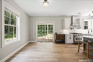 34 Greenwich Pl, Colchester, CT 06415 - Photo 8