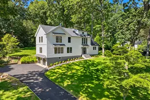 47 W Norwalk Rd, Norwalk, CT 06850 - Photo 2