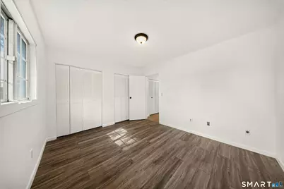 236 Edgemoor Road #B, Bridgeport, CT 06606 - Photo 18