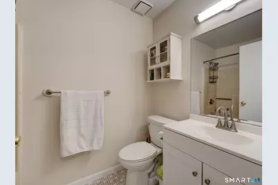 31 Simsbury Landing #31, Simsbury, CT 06070 - Photo 16