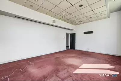 650 Franklin Avenue, Hartford, CT 06114 - Photo 30