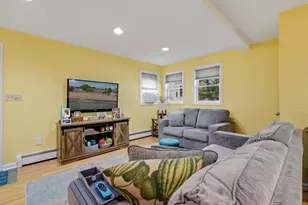 118B Limewood Ave, Branford, CT 06405 - Photo 10