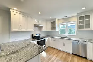 18 Catherine St, Norwalk, CT 06851 - Photo 2