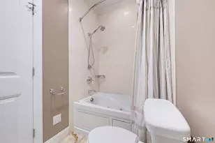 49 Harold St, Greenwich, CT 06807 - Photo 8