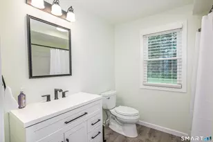 26 Dorchester Ln, Branford, CT 06405 - Photo 26