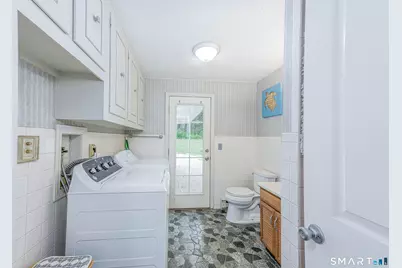 26 Dorchester Lane, Branford, CT 06405 - Photo 32