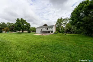 26 Dorchester Ln, Branford, CT 06405 - Photo 4