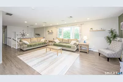 26 Dorchester Lane, Branford, CT 06405 - Photo 4