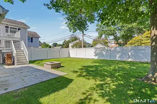 25 Warren Ave, Fairfield, CT 06825 - Photo 26