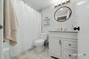 37 Rowayton Woods Dr, Norwalk, CT 06854 - Photo 12
