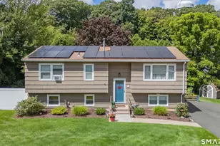 56 Pinecrest Dr, Waterbury, CT 06708 - Photo 1