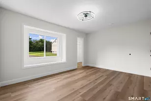 223 Thompson St, East Haven, CT 06513 - Photo 20