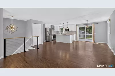 425 Judd Street, Fairfield, CT 06824 - Photo 4