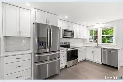 276 Westpoint Terrace, West Hartford, CT 06107 - Photo 4