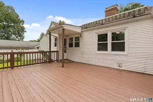 276 Westpoint Terr, West Hartford, CT 06107 - Photo 18