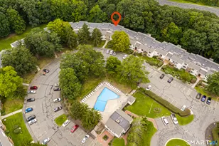 88 Woodland Dr, Cromwell, CT 06416 - Photo 2