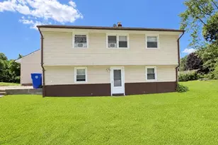 45 Cameo Ct, Stratford, CT 06614 - Photo 24
