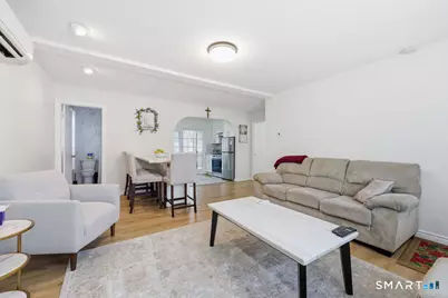 31 Center Avenue, East Haven, CT 06512 - Photo 12