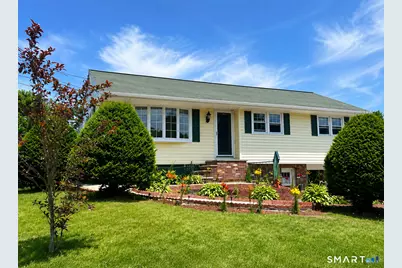 7 River Street, Stonington, CT 06379 - Photo 1