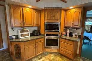 66 Tuckahoe Dr, Shelton, CT 06484 - Photo 12