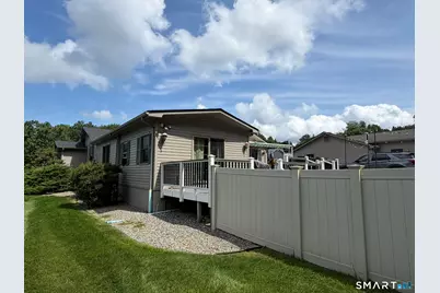 66 Tuckahoe Drive, Shelton, CT 06484 - Photo 4