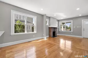 1025 Townsend Ave, New Haven, CT 06512 - Photo 4