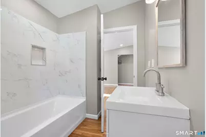 1025 Townsend Avenue, New Haven, CT 06512 - Photo 20
