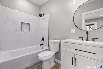 1025 Townsend Avenue, New Haven, CT 06512 - Photo 6