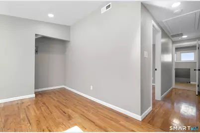 1025 Townsend Avenue, New Haven, CT 06512 - Photo 18