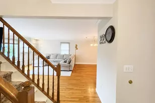176 Governor Trumbull Way, Trumbull, CT 06611 - Photo 4