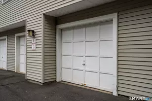 301 Carlton Ln, Rocky Hill, CT 06067 - Photo 2