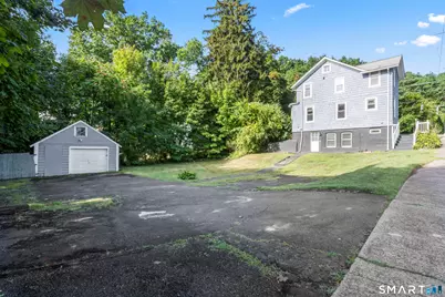 33 Evergreen Avenue, Hamden, CT 06518 - Photo 4