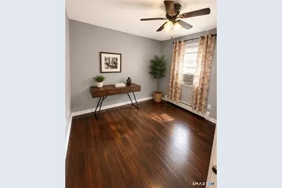 111 Stone Bridge Road, Bridgeport, CT 06606 - Photo 6