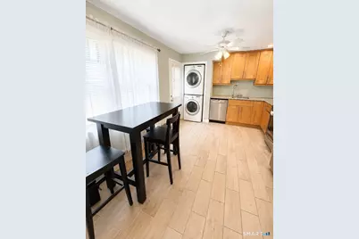 111 Stone Bridge Road, Bridgeport, CT 06606 - Photo 4