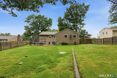 80 Fieldstone Road, Waterbury, CT 06704 - Photo 22