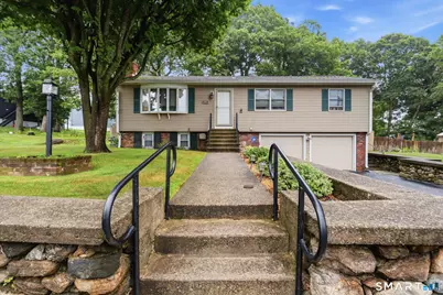 80 Fieldstone Road, Waterbury, CT 06704 - Photo 2