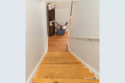 17 Edgewood Street, Hartford, CT 06112 - Photo 6