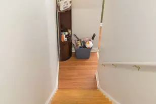 17 Edgewood St, Hartford, CT 06112 - Photo 6