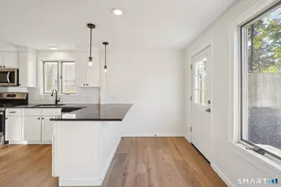 21 Soundview Ave, Norwalk, CT 06854 - Photo 8