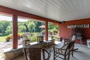 35 Schoolhouse Rd, Roxbury, CT 06783 - Photo 8