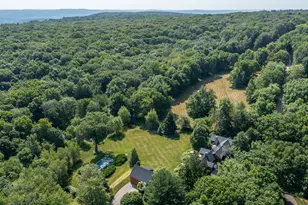 35 Schoolhouse Rd, Roxbury, CT 06783 - Photo 4