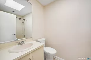 2437 Bedford St, Stamford, CT 06905 - Photo 14