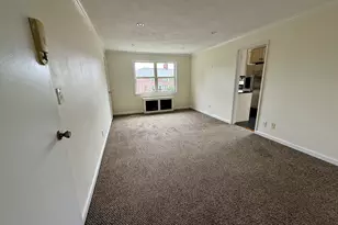 190 Seaton Rd, Stamford, CT 06902 - Photo 2