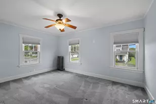 556 Ocean Ave, New London, CT 06320 - Photo 18