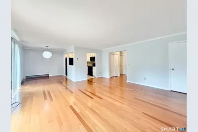 180 Colonial Road #B4, Stamford, CT 06906 - Photo 10