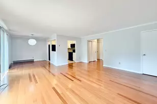 180 Colonial Rd, Stamford, CT 06906 - Photo 10