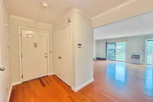 180 Colonial Rd, Stamford, CT 06906 - Photo 4
