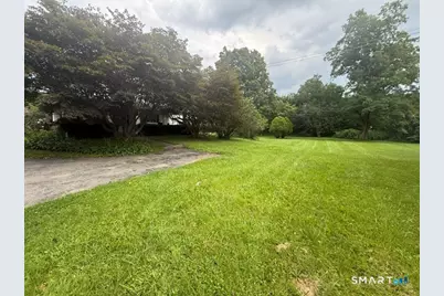 54 Beacon Manor Road, Naugatuck, CT 06770 - Photo 4