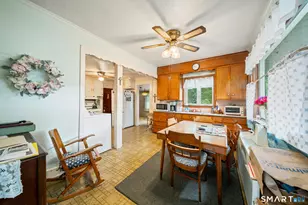 54 Beacon Manor Rd, Naugatuck, CT 06770 - Photo 14